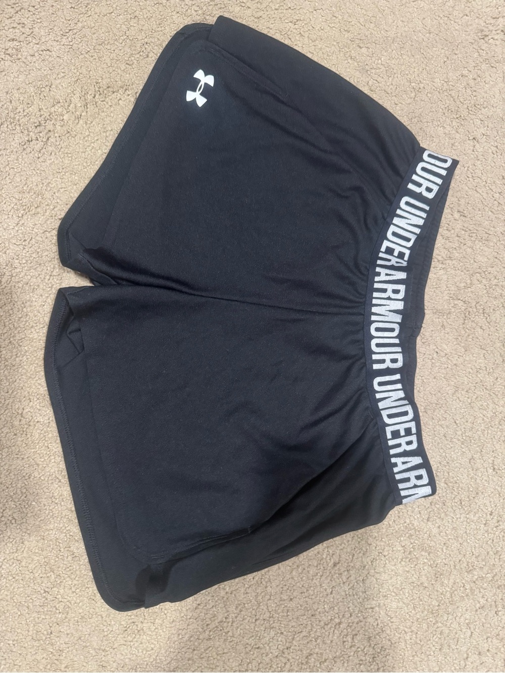 Under Armour Womans Black Performance Training Shorts